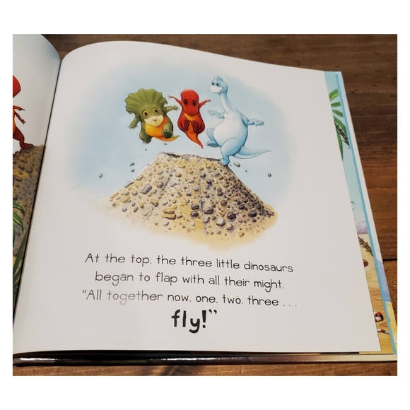 Lot of 2 Three Little Dinosaurs How do Dinosaurs - Picture 5 of 6